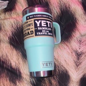 YETI Rambler 20 oz Travel Mug - Light Blue